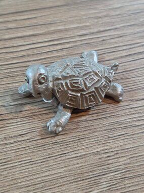 Vintage Hudson Fine Pewter Turtle Figurine 1982 Selanger Pewter 2524 Animal Mini